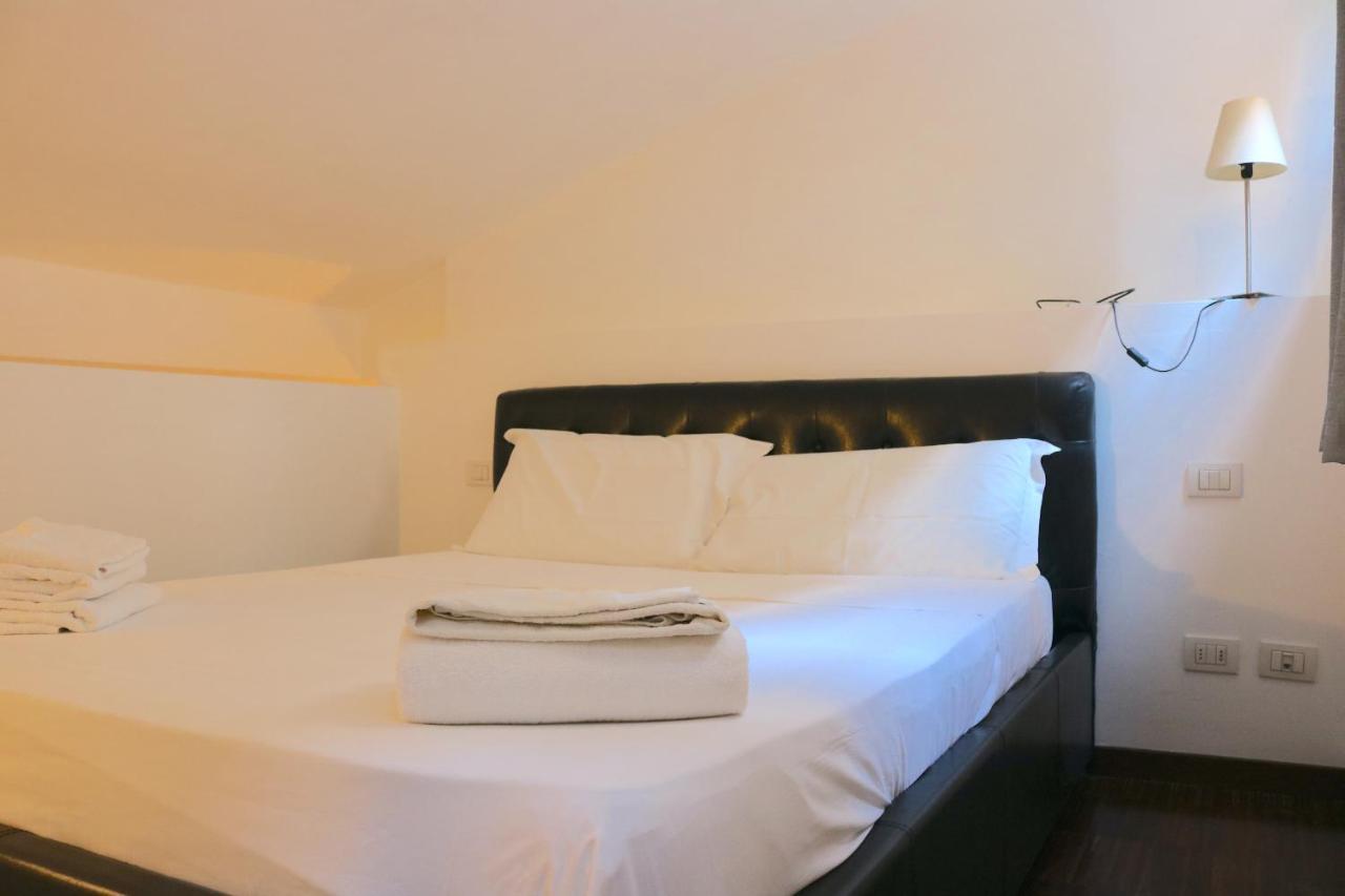 Cozy&large Loft FAMAGOSTA Lejlighed Milano Eksteriør billede